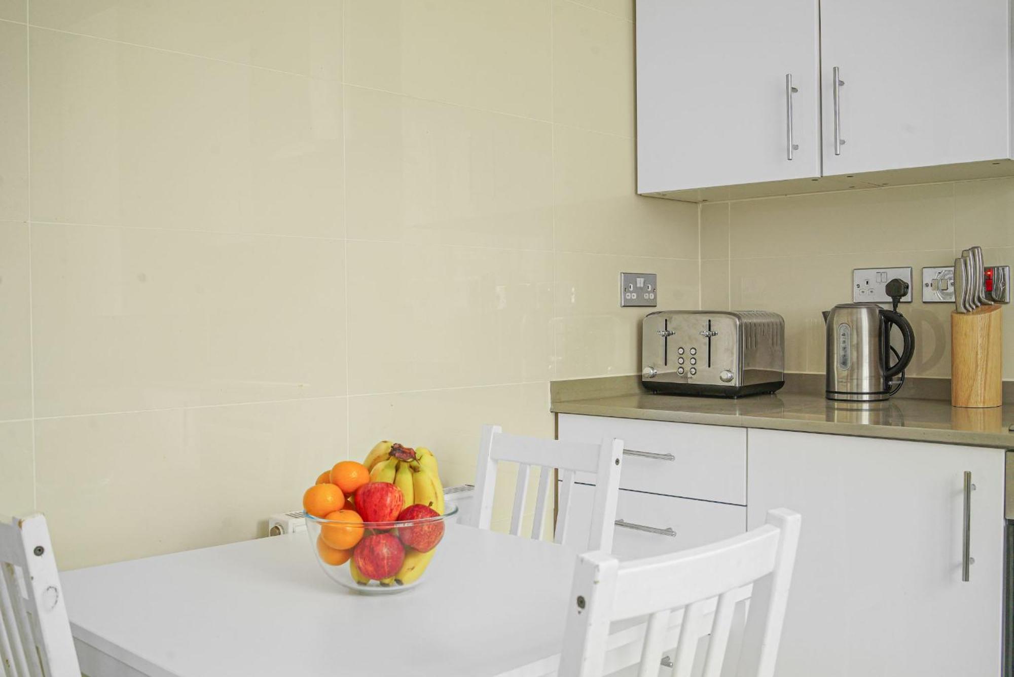 Paddington - 2Br With Balcony - Cityapartmentstay London Eksteriør bilde